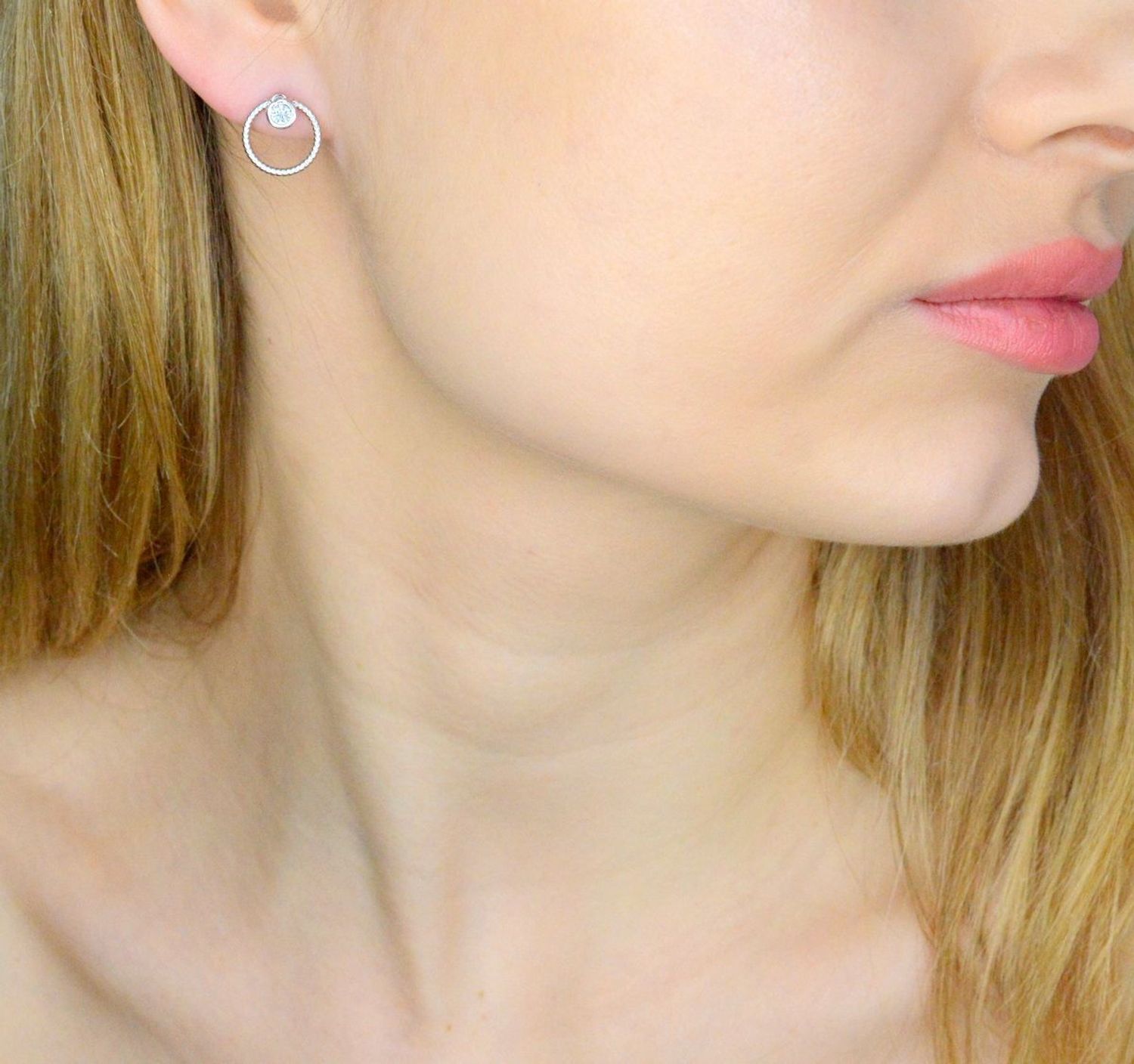 Srebrne kolczyki damskie 925 kółeczko z cyrkonią DIA-KLC-IM0081023ER-925. Kolczyki srebrne kółka. Kolczyki srebrne z cyrkonią. Srebrne kolczyki na sztyft. Kolczyki damskie kółka na prezent (1).jpg