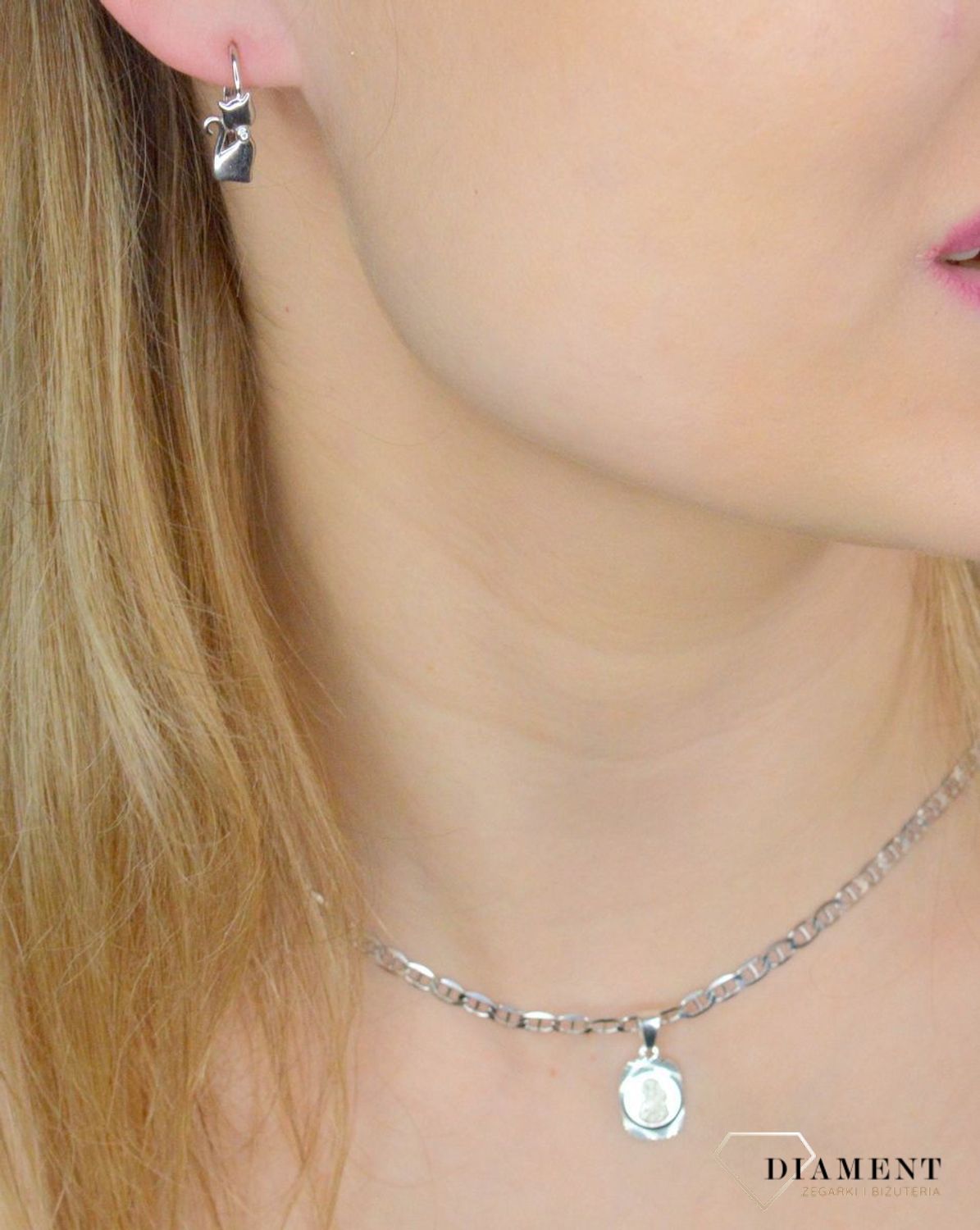 Srebrne kolczyki damskie 925 gładkie koty DIA-KLC-IM0370423KB-925. Srebrne kolczyki damskie. Kolczyki srebrne wiszące. Kolczyki srebrne koty. Srebrne kolczyki dla dziewczynki. Kolczyki dla dziewczynki na prezent (2).jpg