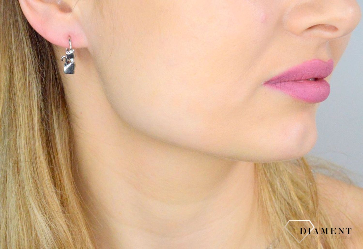 Srebrne kolczyki damskie 925 gładkie koty DIA-KLC-IM0370423KB-925. Srebrne kolczyki damskie. Kolczyki srebrne wiszące. Kolczyki srebrne koty. Srebrne kolczyki dla dziewczynki. Kolczyki dla dziewczynki na prezent (2).jpg