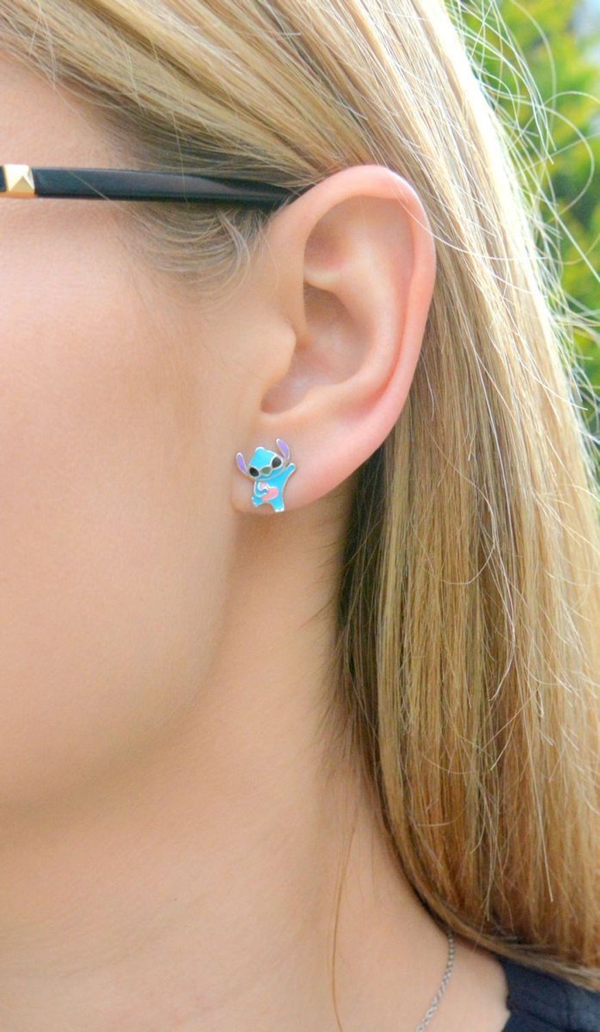 Srebrne kolczyki dziecięce 925 sztyfty Lilo i Stich DIA-KLC-IM0440124ER-925. Srebrne kolczyki dla dziewczynki z postacią Sticha. Kolczyki na prezent dla dziecka z postaciami z disneyowskich bajek..jpg