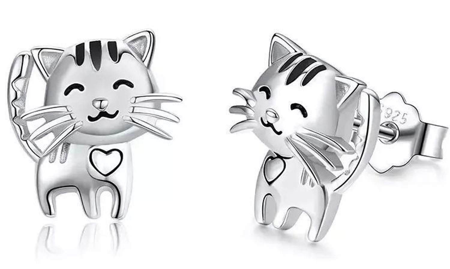 Srebrne kolczyki dziecięce 925 słodkie kotki. Srebrne kolczyki dziecięce. Kolczyki srebrne kotki. Kolczyki srebrne na sztyft dla dziewczynki. Kolczyki kotki idealne na prezent (1).jpg