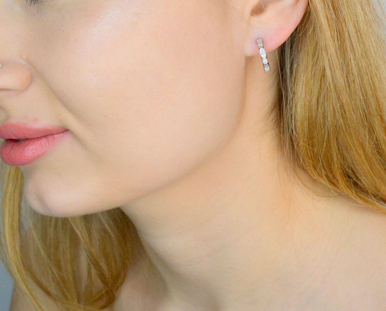 Srebrne kolczyki damskie 925 koła z cyrkoniami na sztyft DIA-KLC-IM0640623KS-925. Kolczyki srebrne kółka. Kolczyki srebrne z cyrkoniami. Srebrne kolczyki na sztyft. Kolczyki damskie kółka na prezent (2).jpg