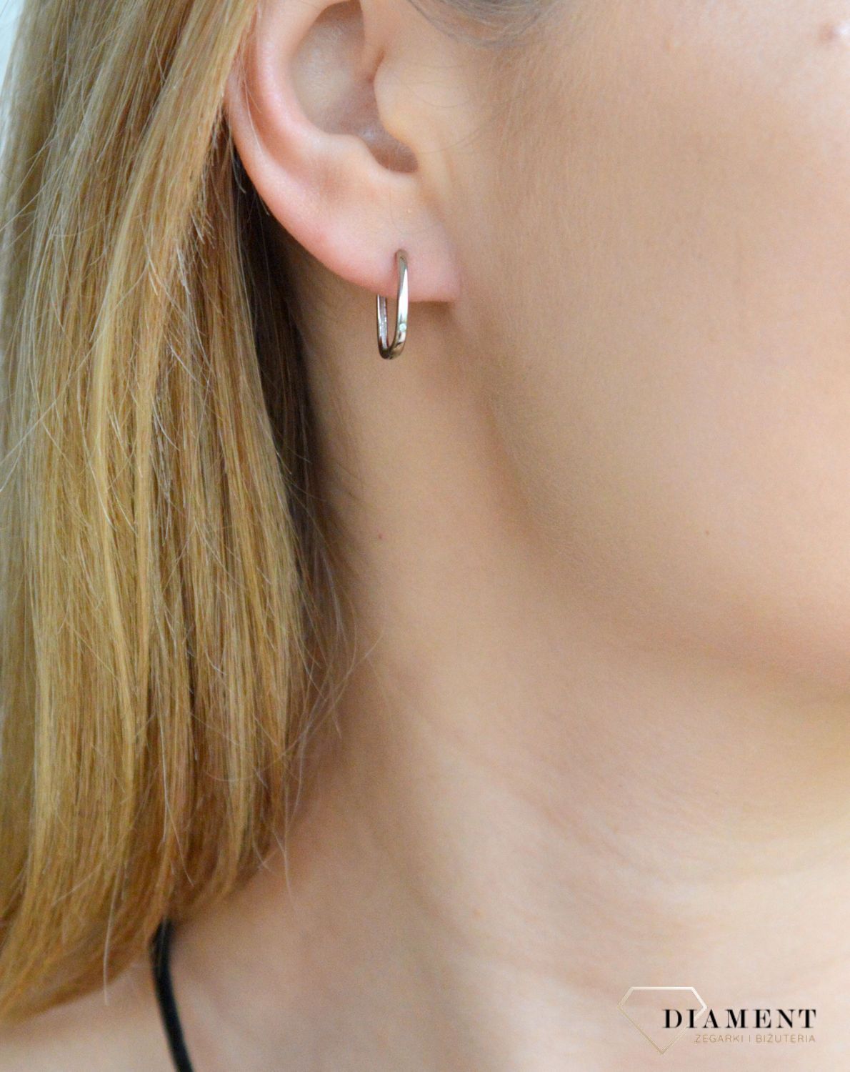 Srebrne kolczyki 925 damskie wiszące kwadraty. Srebrne kolczyki dla kobiety na prezent. Geometryczne wzory kolczyków. Kwadratowe wiszące delikatne kolczyki. 1.png