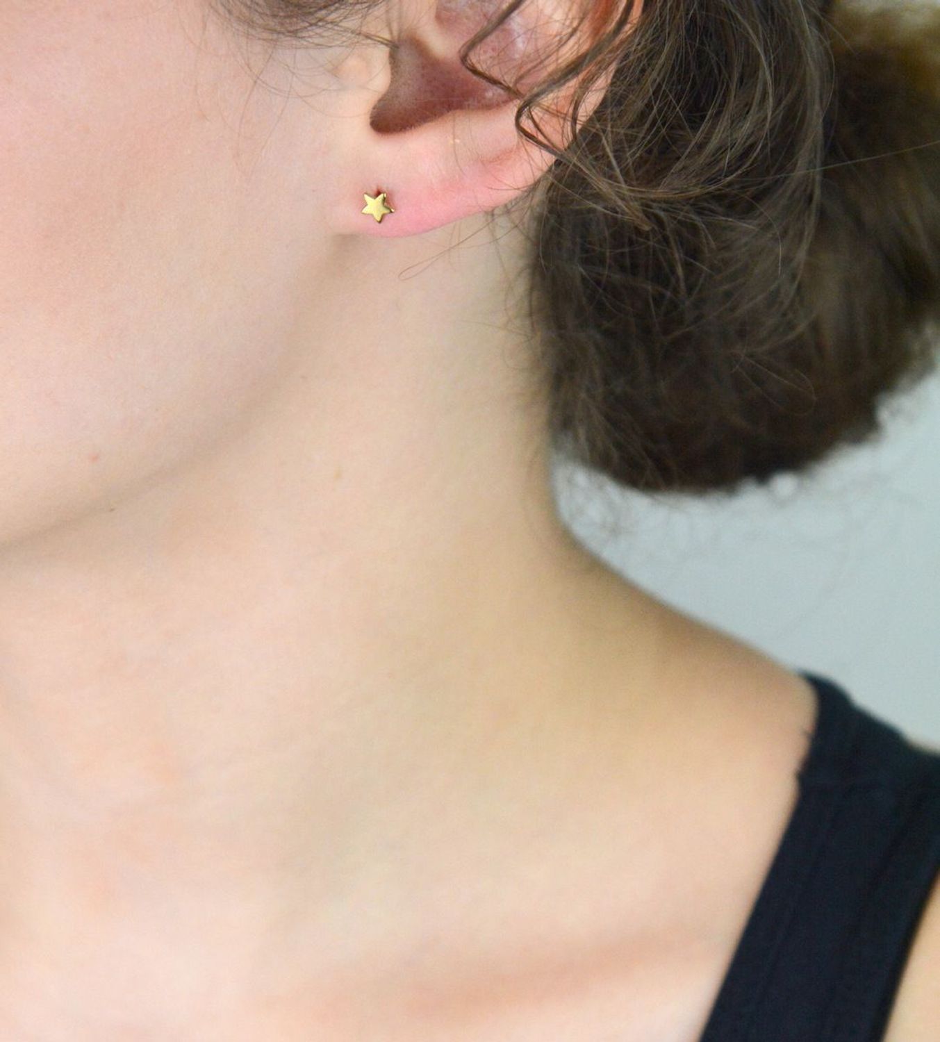 Kolczyki dziecięce pozłacane stalowe gwiazdeczki 4 mm – DIA-KLC-K6601224-STAL.jpg