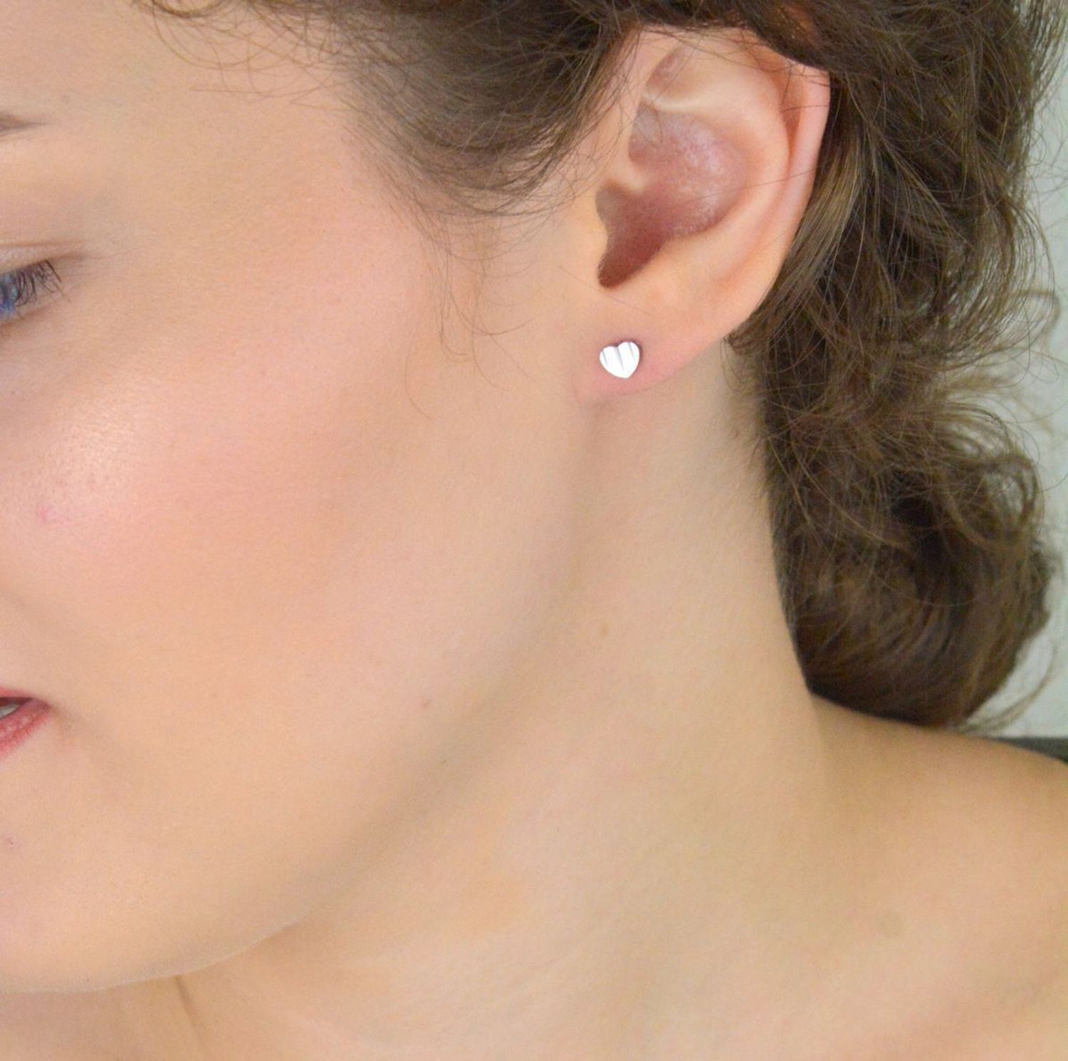 Kolczyki dziecięce stalowe serduszka 6 mm – DIA-KLC-K6671023-STAL.jpg