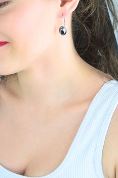 Srebrne kolczyki 925 długie owalne z kamieniem krzem – bigiel angielski (3).jpg