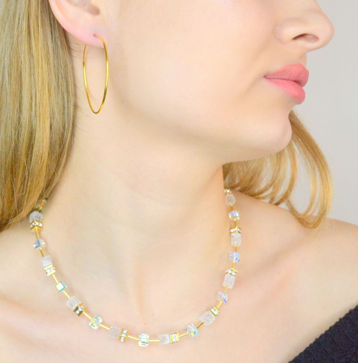 Srebrne kolczyki damskie 925 klasyczne kółka pozłacane DIA-KLC-KSZ38M-Z-925. Srebrne kolczyki damskie. Srebrne kolczyki koła. Srebrne kolczyki pozłacane koła. Klasyczne srebrne koła w pozłoceniu. Gładkie koła srebrne idealne na prezent..jpg