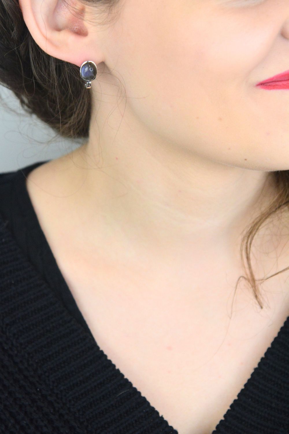 Srebrne kolczyki damskie 925 DIA-KLC-LABRADORYT-925 z naturalnym kamieniem labradoryt Ag 925.jpg