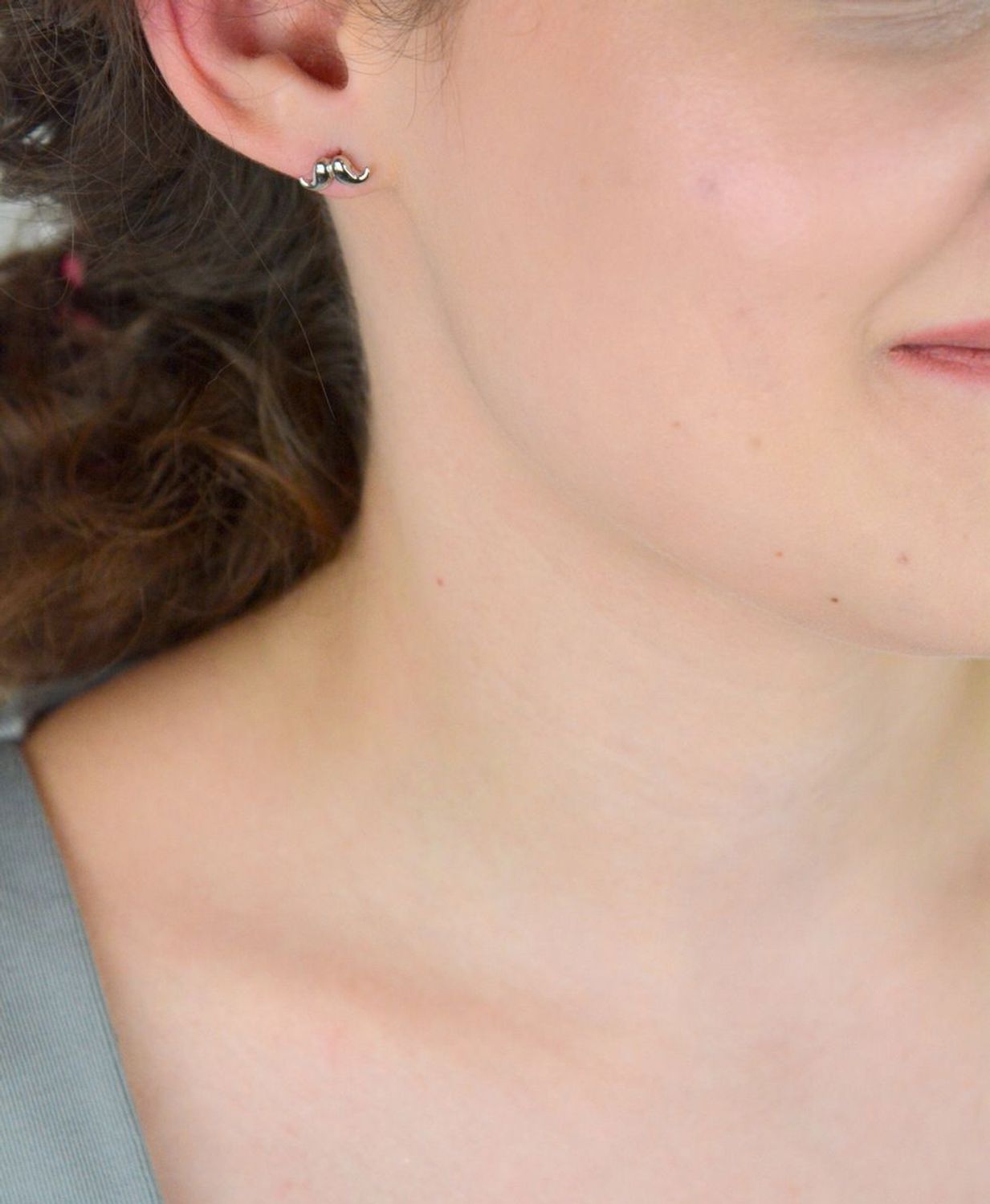 Srebrne kolczyki przy uchu wąsy DIA-KLC-NO731-5E26409-925.png