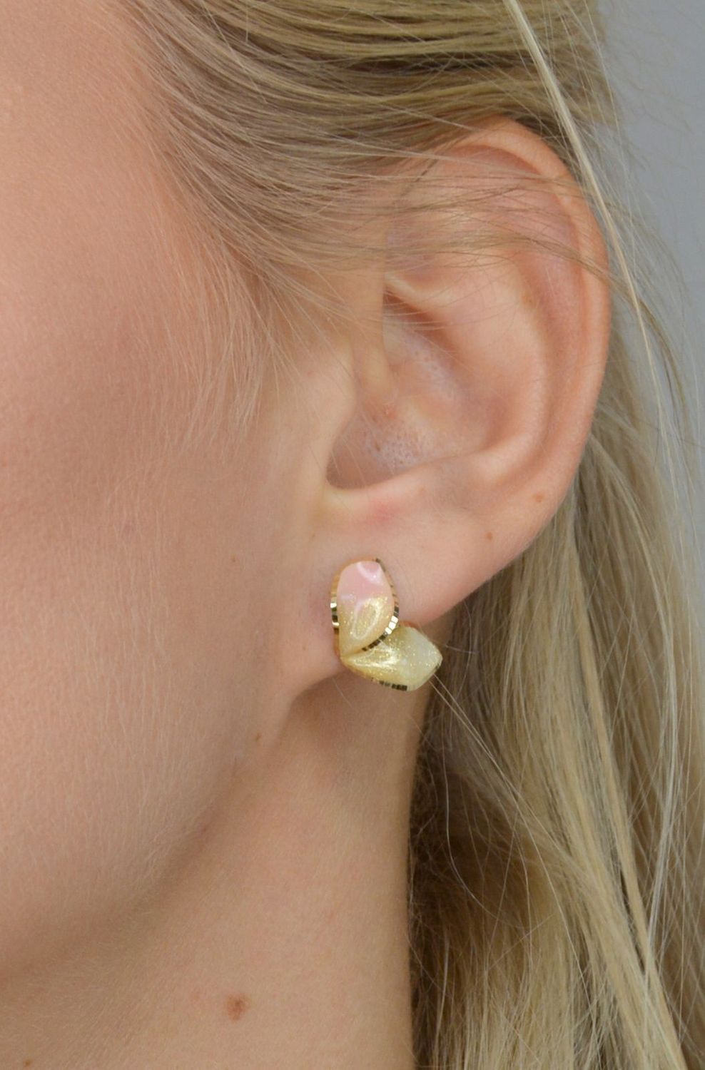 Złote kolczyki koła 585 'lśniący kwiat' DIA-KLC-OR204610-585.jpg