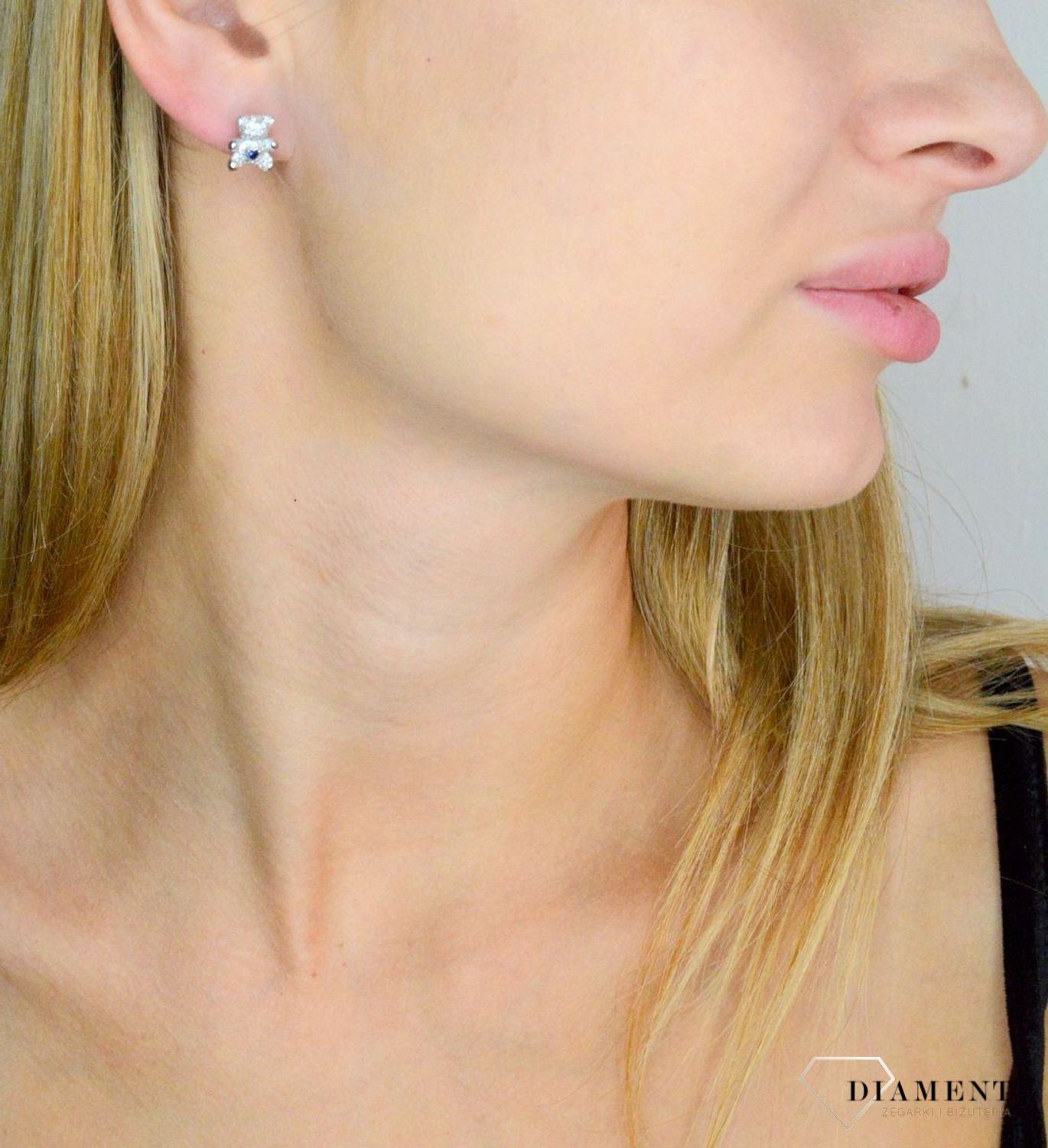 Srebrne kolczyki dziecięce 925 misie na sztyft DIA-KLC-RE0870RH. Srebrne kolczyki dziecięce. Kolczyki srebrne na sztyft. Kolczyki na sztyft. Kolczyki srebrne dla dziewczynki. Kolczyki srebrne na prezent..jpg