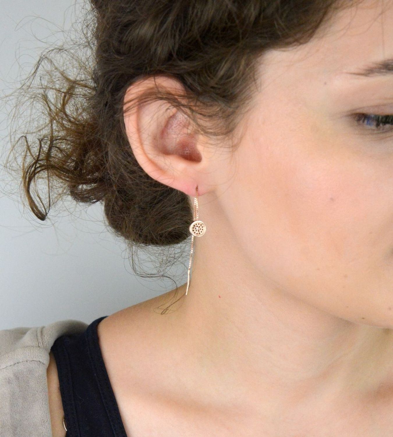 Srebrne kolczyki przeciągane różowe złoto DIA-KLC-ROZOWE-ZLOTO-925. Modne kolczyki doskonałe na prezent. Prezent dla nastolatki. Kolczyki w kolorze różowego złota.1.jpg