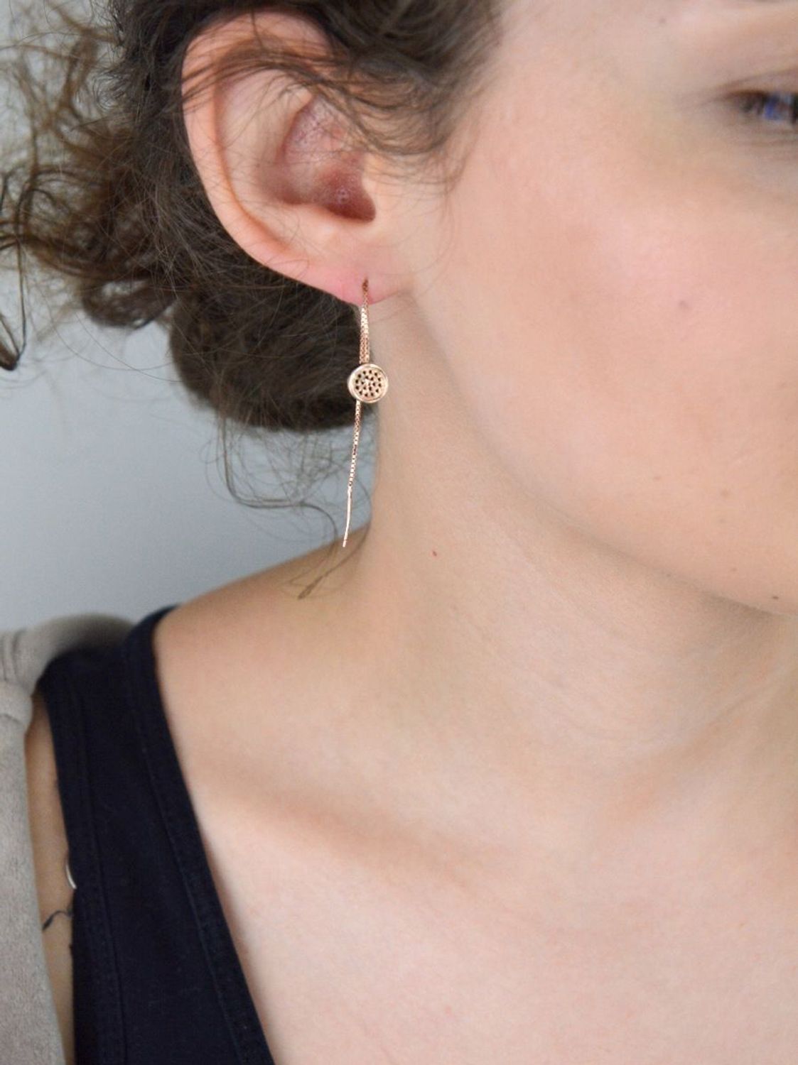 Srebrne kolczyki przeciągane różowe złoto DIA-KLC-ROZOWE-ZLOTO-925. Modne kolczyki doskonałe na prezent. Prezent dla nastolatki. Kolczyki w kolorze różowego złota.1.jpg