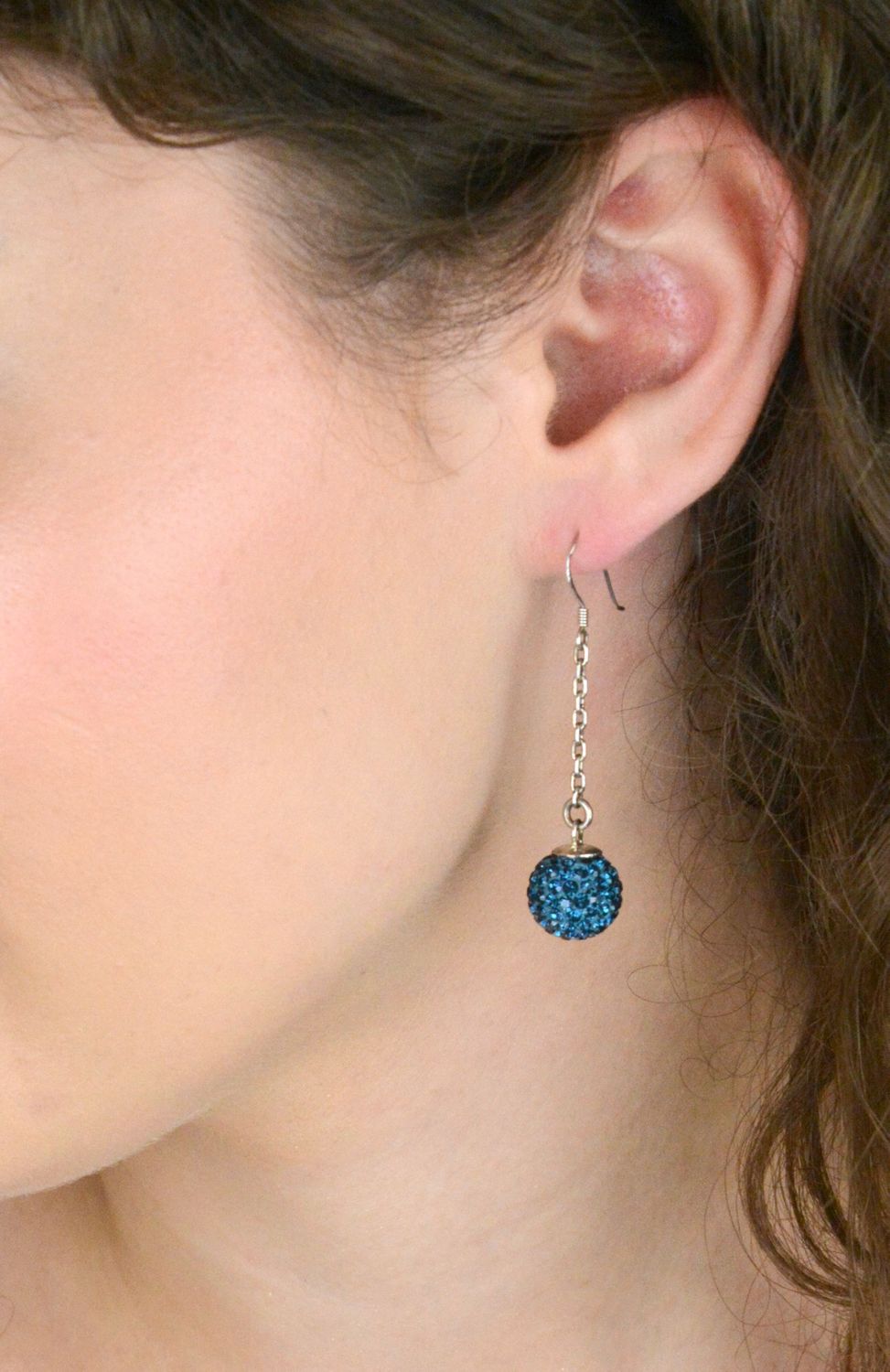 Srebrne Kolczyki Wiszące z Granatową Cyrkonią – Kuleczki na Łańcuszku, Srebro 925 Spark (2).jpg