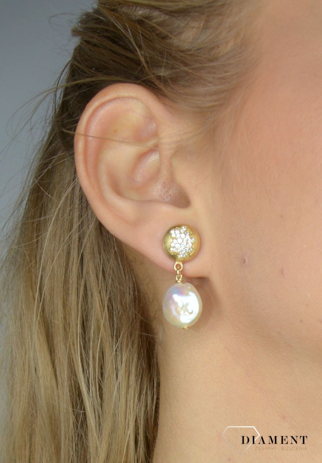 Srebrne kolczyki z perłami wiszące pokryte złotem DIA-KLC-Z4180047-925.jpg