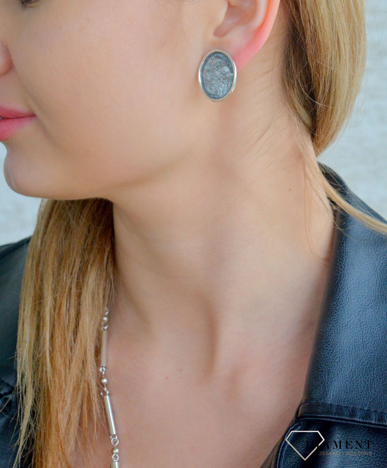 Srebrne klipsy damskie 925  duże oksydowane owale DIA-KLI-11378-925. Srebrne kolczyki klipsy. Klipsy srebrne oksydowane. Srebrne kolczyki z zapięciem na klipsy. Srebrne klasyczne klipsy damskie na prezent.1.jpg