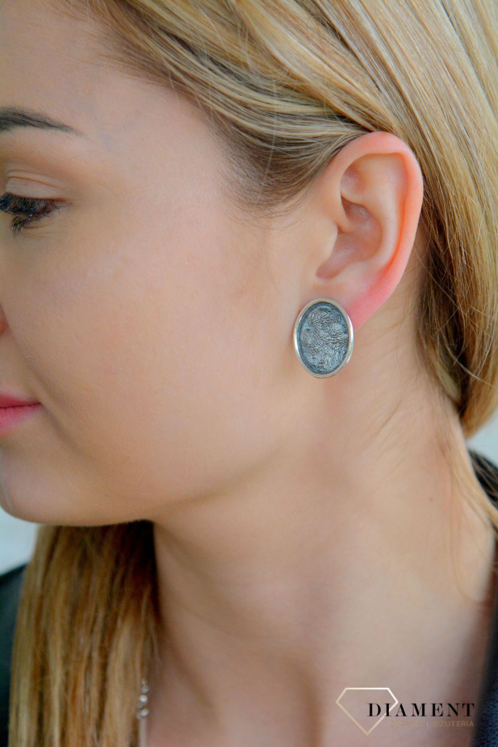 Srebrne klipsy damskie 925  duże oksydowane owale DIA-KLI-11378-925. Srebrne kolczyki klipsy. Klipsy srebrne oksydowane. Srebrne kolczyki z zapięciem na klipsy. Srebrne klasyczne klipsy damskie na prezent.1.jpg