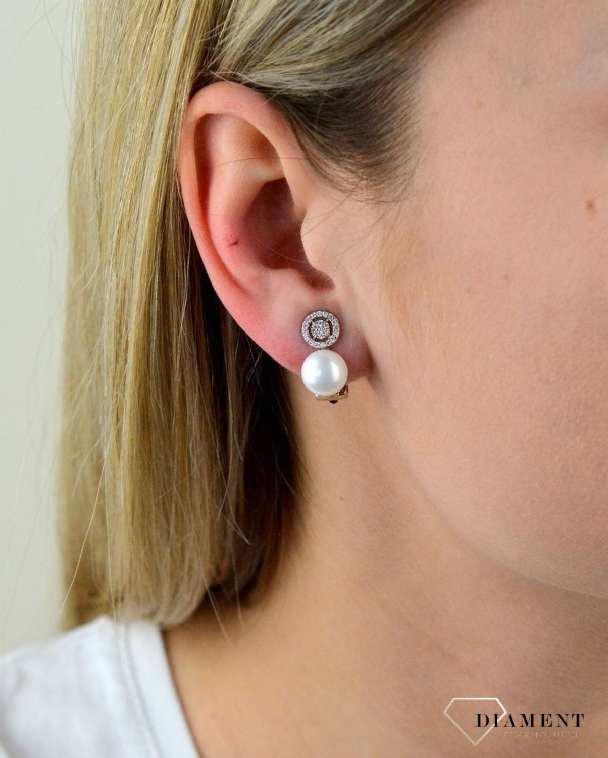 Klipsy srebrne kółeczka z perełką DIA-KLI-4593-925.jpg