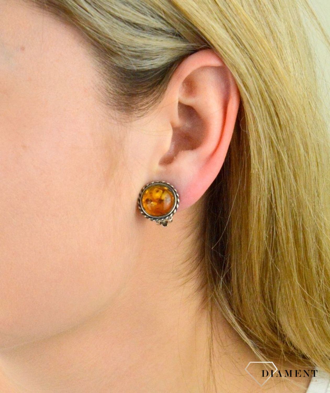 Klipsy srebrne 925 z przepięknym bursztynem o miodowym odcieniu DIA-KLI-4823-925.jpg