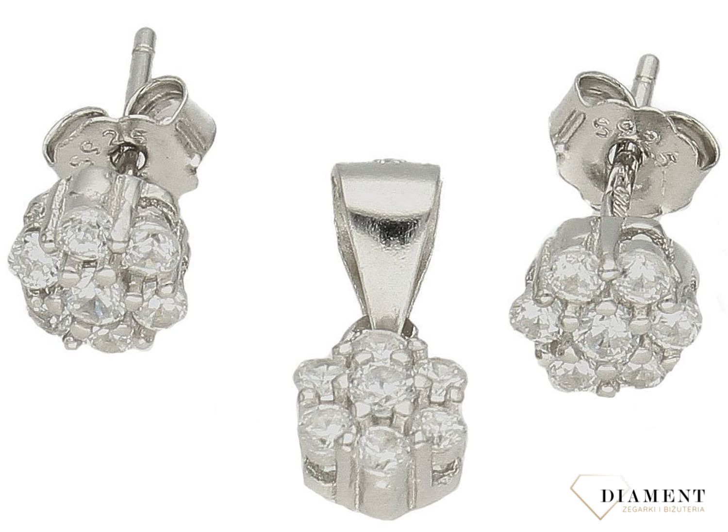 Srebrny komplet damski kolczyki zawieszka Kwiatki z cyrkonią DIA-KPL-10273-925. Delikatny komplet damski. Komplet dla dziewczynki. Pomysł na prezent dla kobiety. Prezent dla dziecka. Biżuteria w kwiaty..jpg