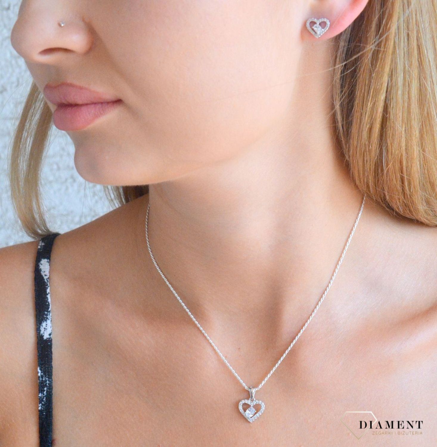Srebrny komplet damski 925 kolczyki i zawieszka serca z cyrkoniami DIA-KPL-11597-925 (1).jpg