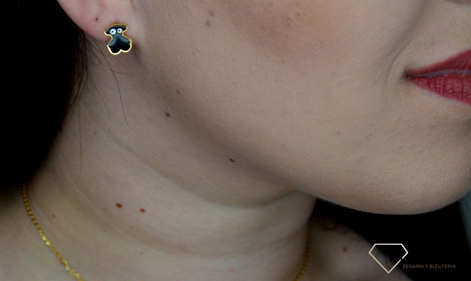 Komplet biżuterii TUOS czarny miś DIA-KPL-2817-STAL.jpg