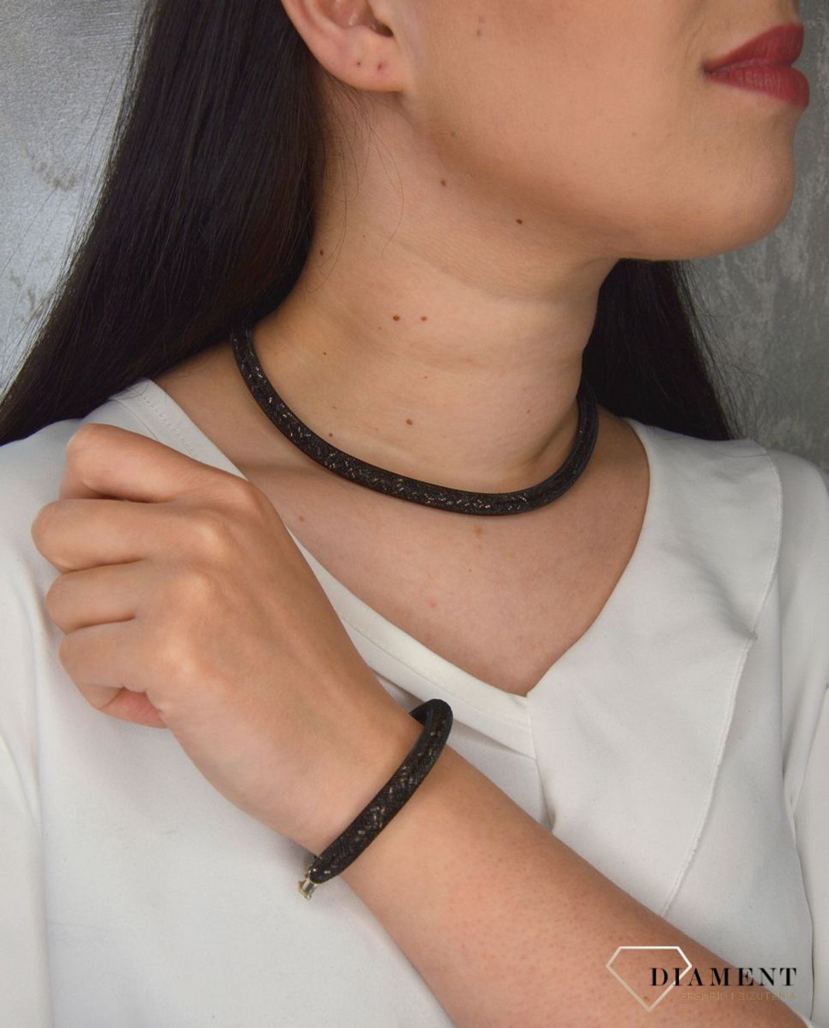 Komplet biżuterii w brązowym kolorze DIA-KPL-2996-INNE.jpg