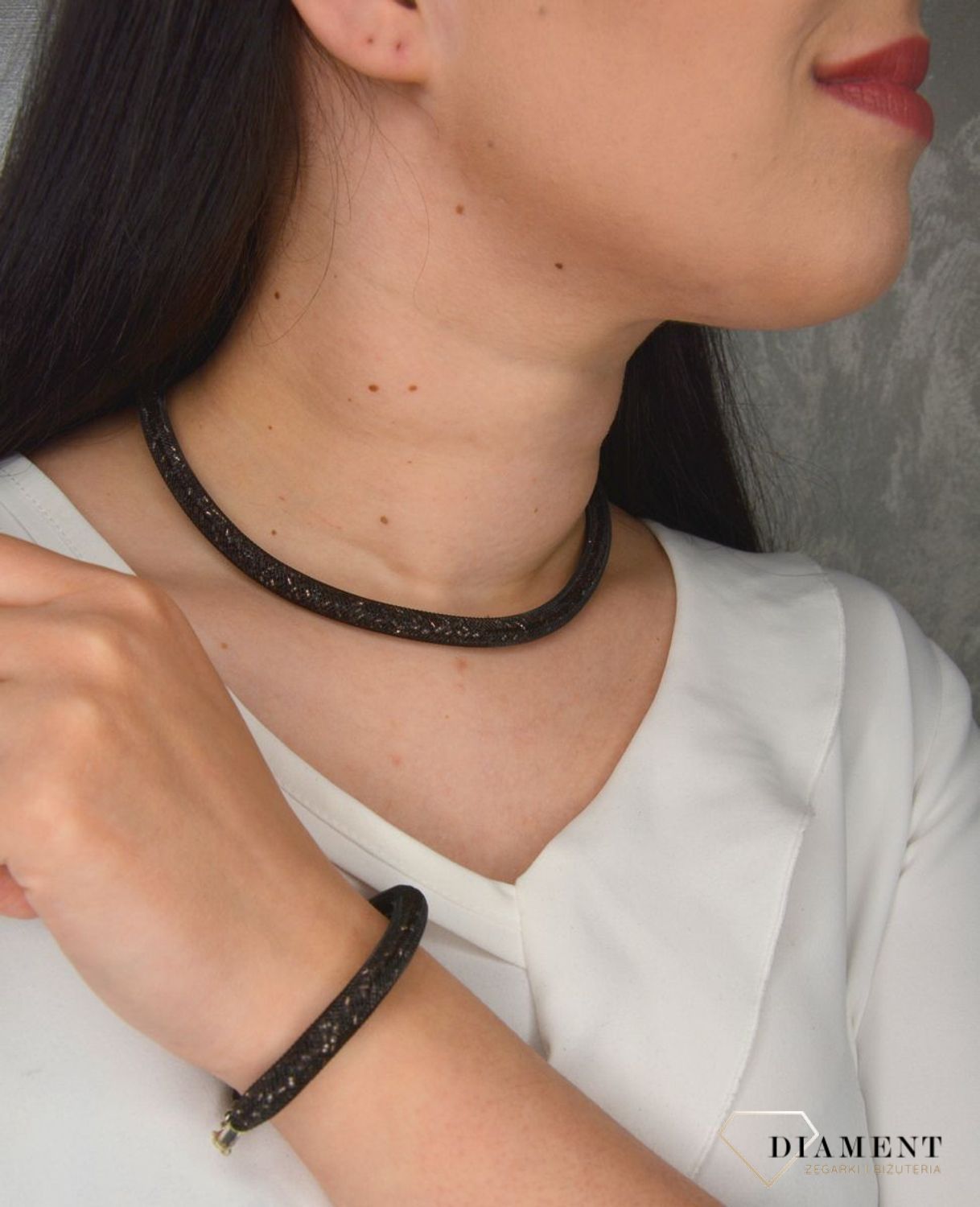 Komplet biżuterii w brązowym kolorze DIA-KPL-2996-INNE.jpg