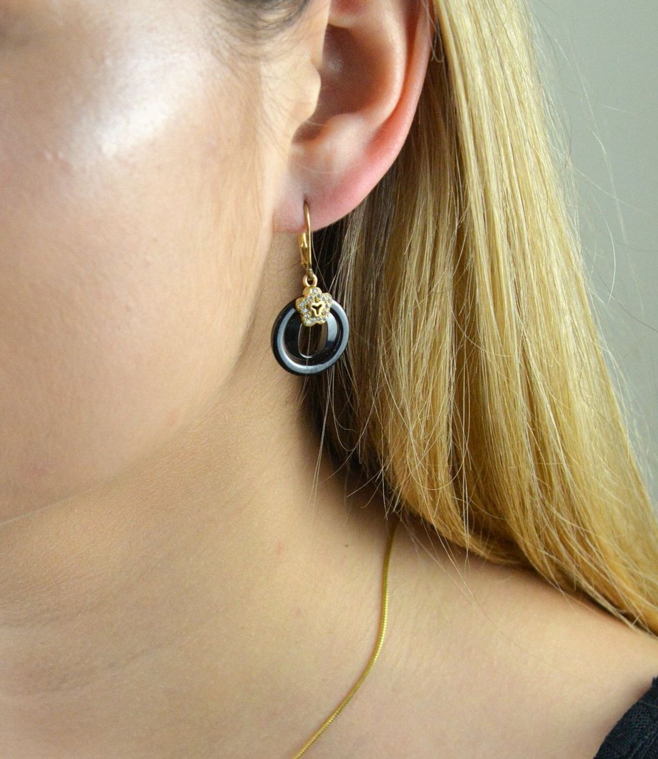 Komplet srebrny pozłacany, czarna ceramika DIA-KPL-3104-925.jpg