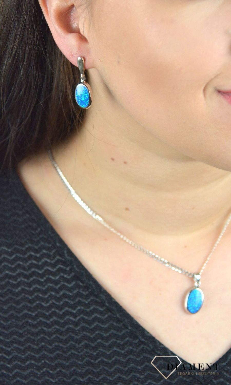 Srebrny komplet biżuterii kolczyki i zawieszka z opalem DIA-KPL-3942-925.jpg