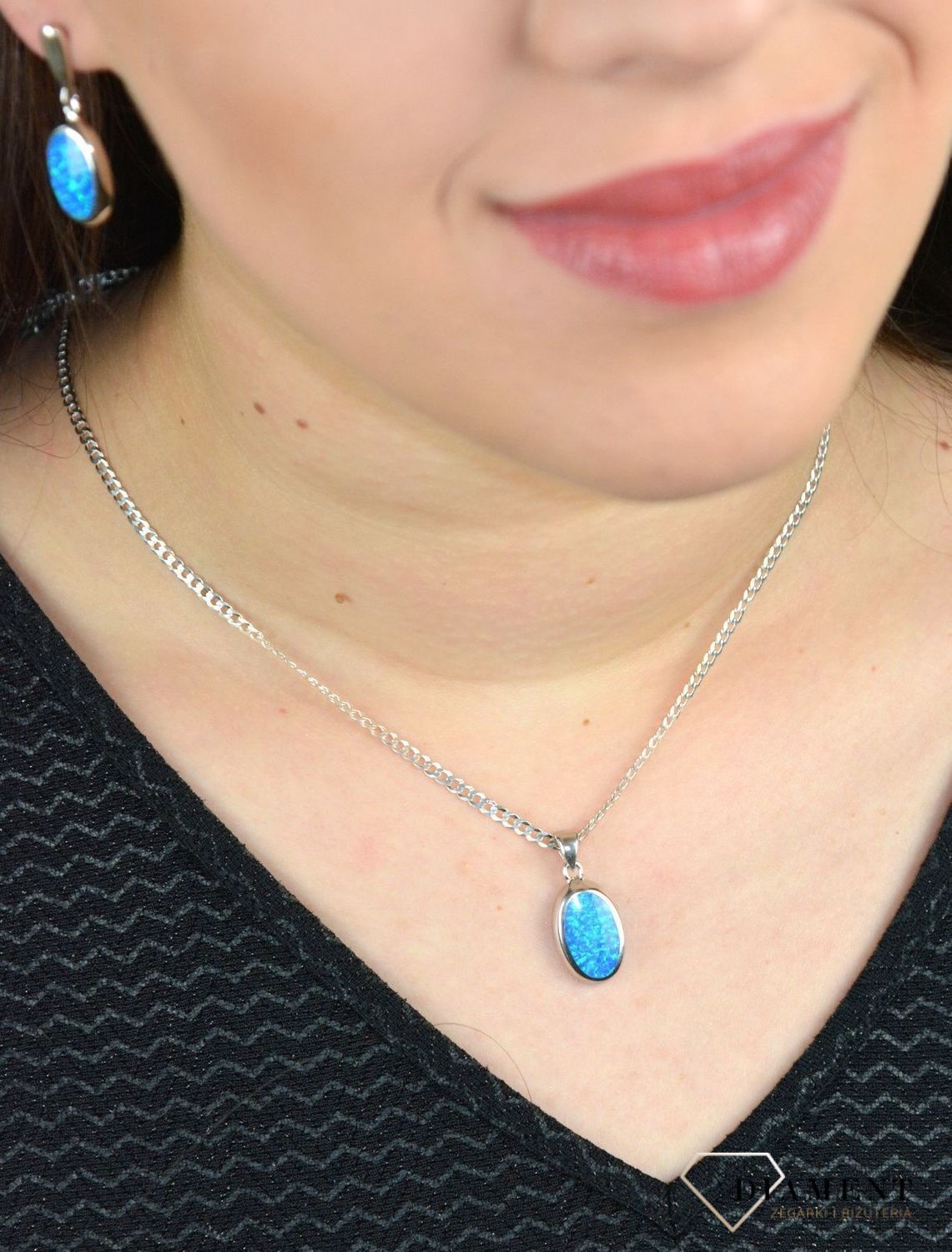 Srebrny komplet biżuterii kolczyki i zawieszka z opalem DIA-KPL-3942-925.jpg