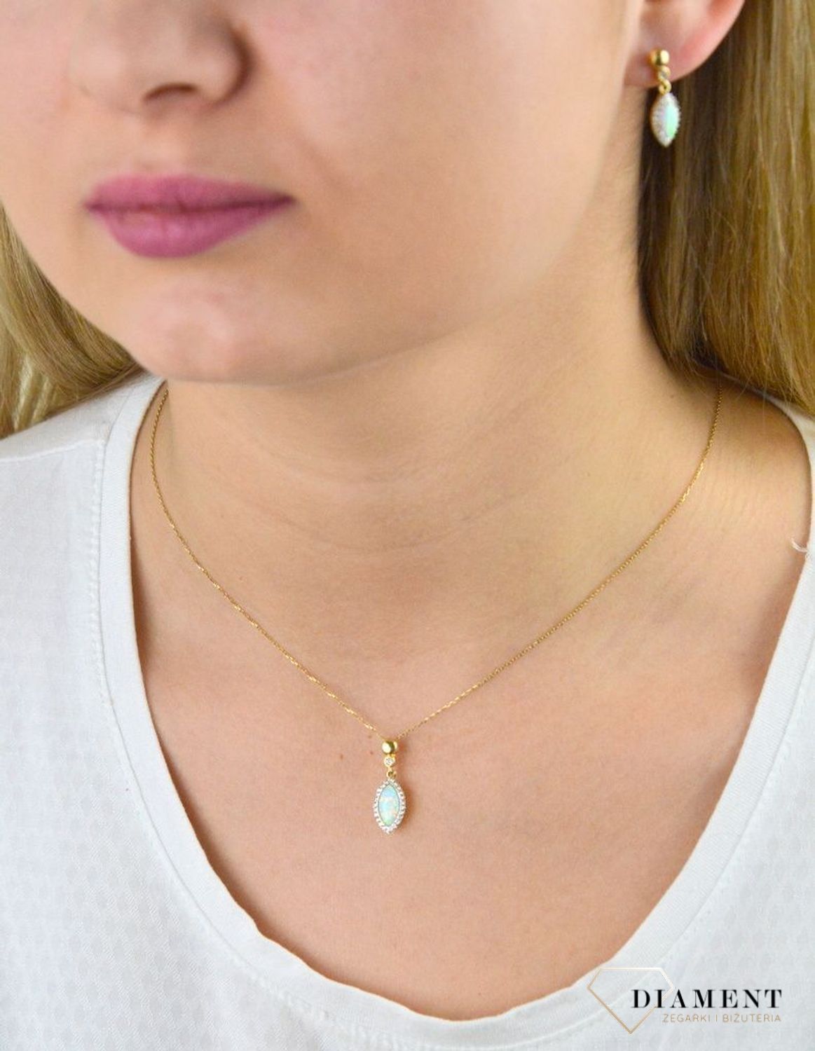 Komplet złotej biżuterii naszyjnik i wiszące kolczyki z opalem DIA-KPL-5302-585.jpg