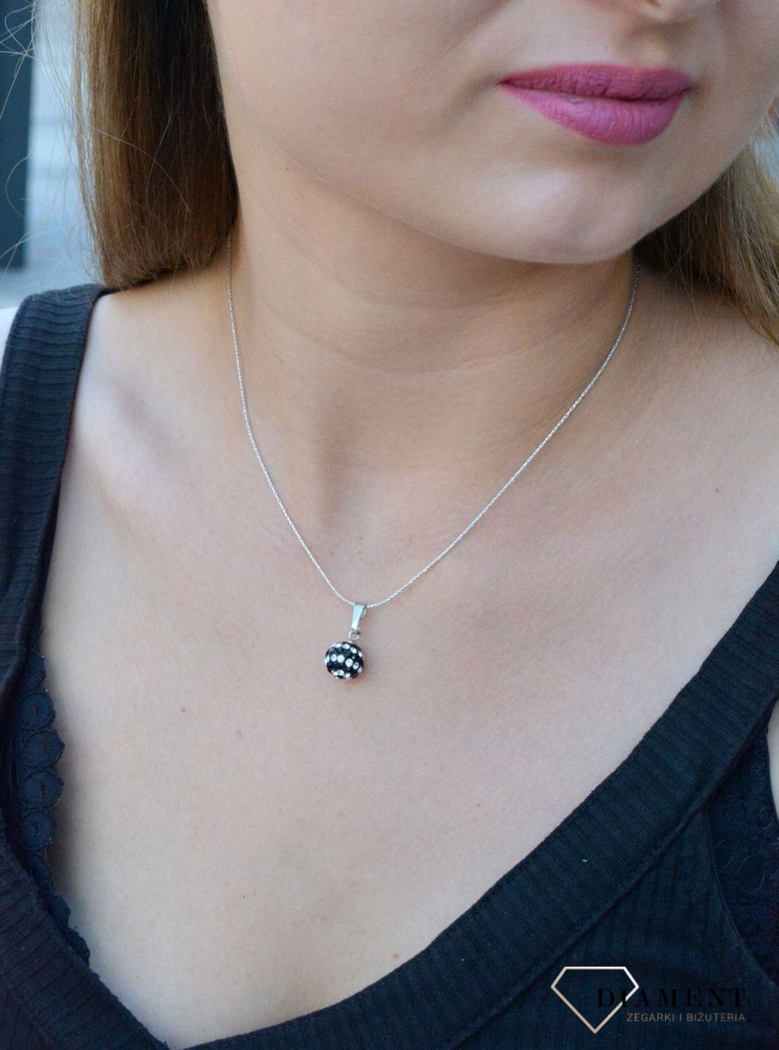 Komplet srebrny czarno białe kryształki Swarovski DIA-KPL-6361-925.  Srebrny komplet biżuterii. Srebrny komplet z kryształkami Swarovskiego. Czarno-białe kryształki. Komplet biżuterii srebrnej. Idealny komp.jpg