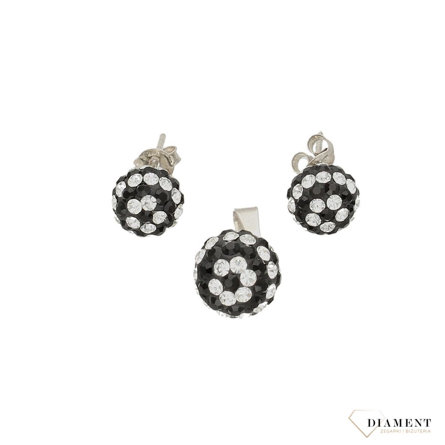 Komplet srebrny czarno białe kryształki Swarovski DIA-KPL-6361-925.  Srebrny komplet biżuterii. Srebrny komplet z kryształkami Swarovskiego. Czarno-białe kryształki. Komplet biżuterii srebrnej. Idealny komp.jpg