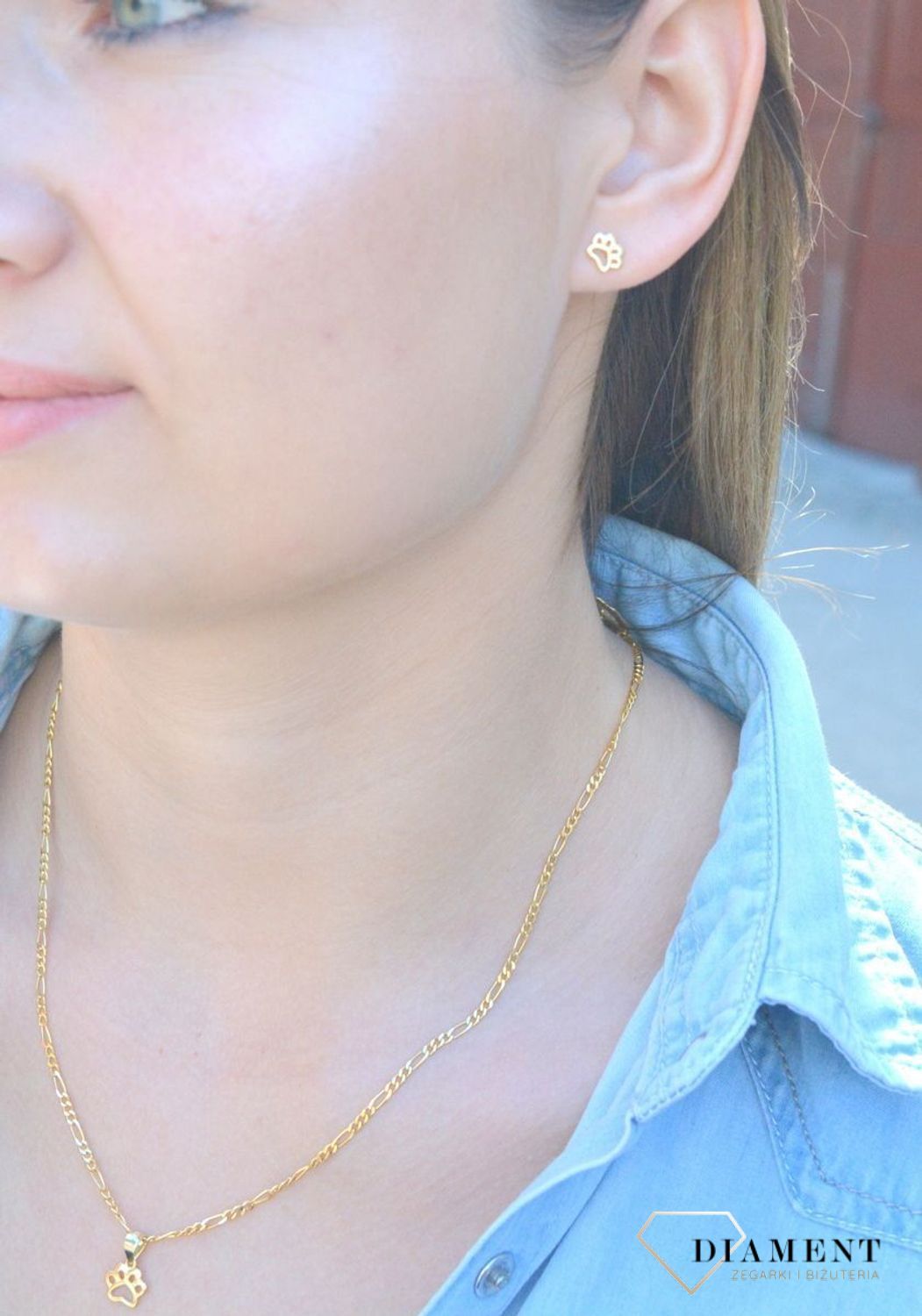 Komplet pozłacany kolczyki i zawieszka łapka psa DIA-KPL-6631Z-925. Komplet srebrnej biżuterii. Komplet biżuterii pozłacanej. Komplet zawieszka i kolczyki. Komplet biżuterii łapka psa. Komplet idealny na prezent dla miłośników.jpg