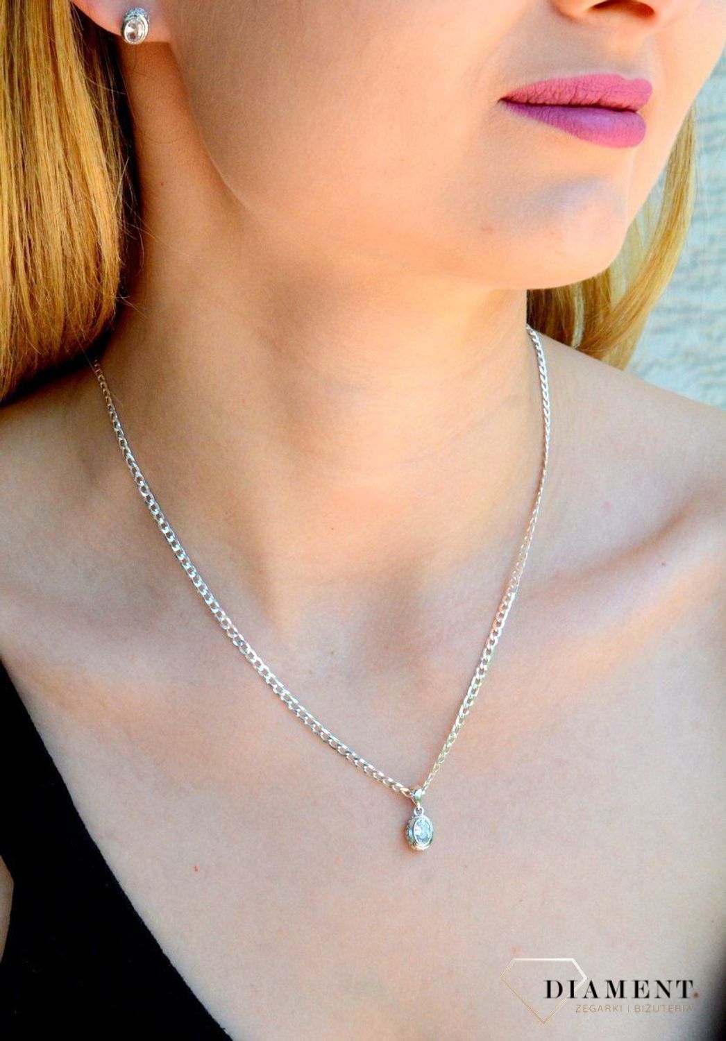 Srebrny komplet damski kolczyki zawieszka o owalnym kształcie z cyrkoniami DIA-KPL-9416-925d.jpg