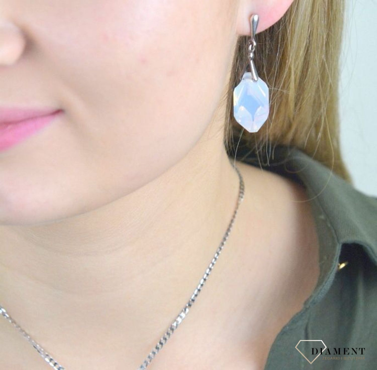 Komplet srebrny kolczyki zawieszka kryształ Swarovski DIA-KPL-SWAROVSKI56-925.  Komplet srebrny kolczyki zawieszka kryształ Swarovski . Komplet kolczyki i zawieszka. Komplet z kryształem Swarovskiego..jpg