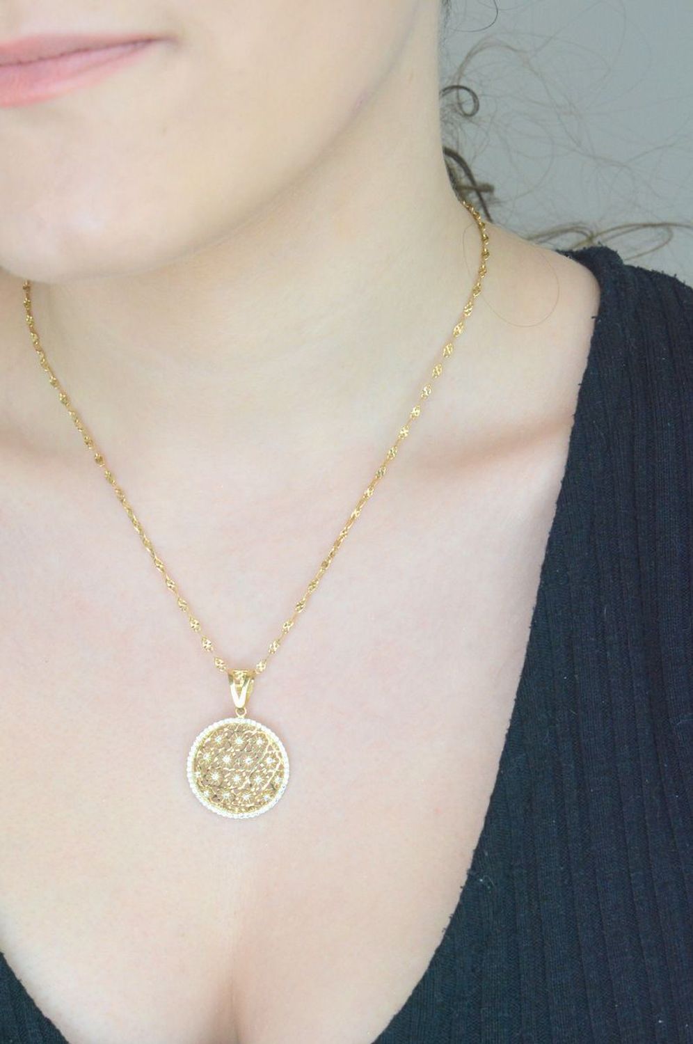 Złoty łańcuszek damski 585 o ozdobnym diamentowanym splocie DIA-LAN-11434-585 (1).jpg