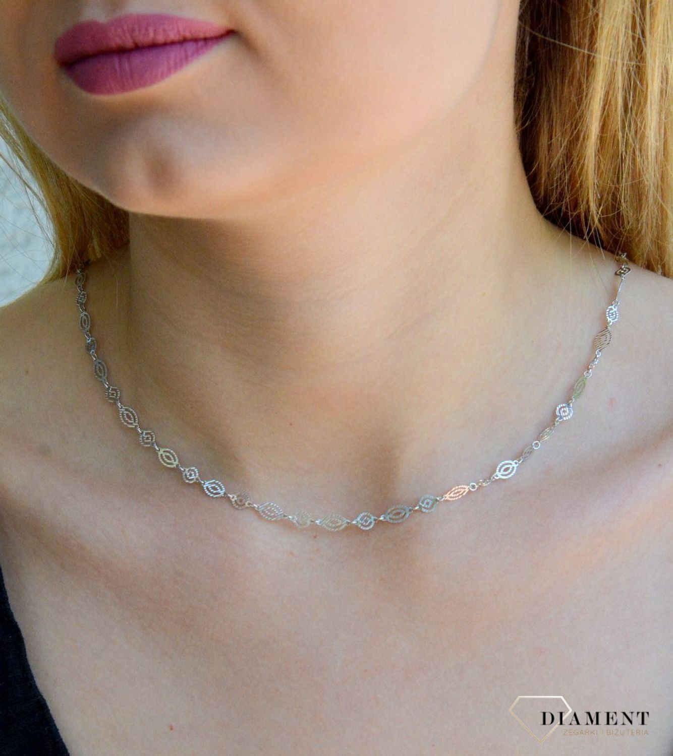 Srebrny łańcuszek 925 ozdobne ogniwka 0,45 mm DIA-LAN-9694-925. Srebrny łańcuszek najwyższej próby srebra 925. Łańcuszek srebrny o splocie ozdobnych ogniwek idealny na prezent. Łańcuszek srebrny damski o wadze 4,50 gram i szerokości  (1).jpg