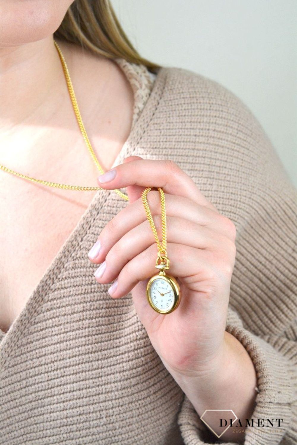 Zegarek kieszonkowy JVD Owalny z cyframi arabskimi LK13 (1).jpg