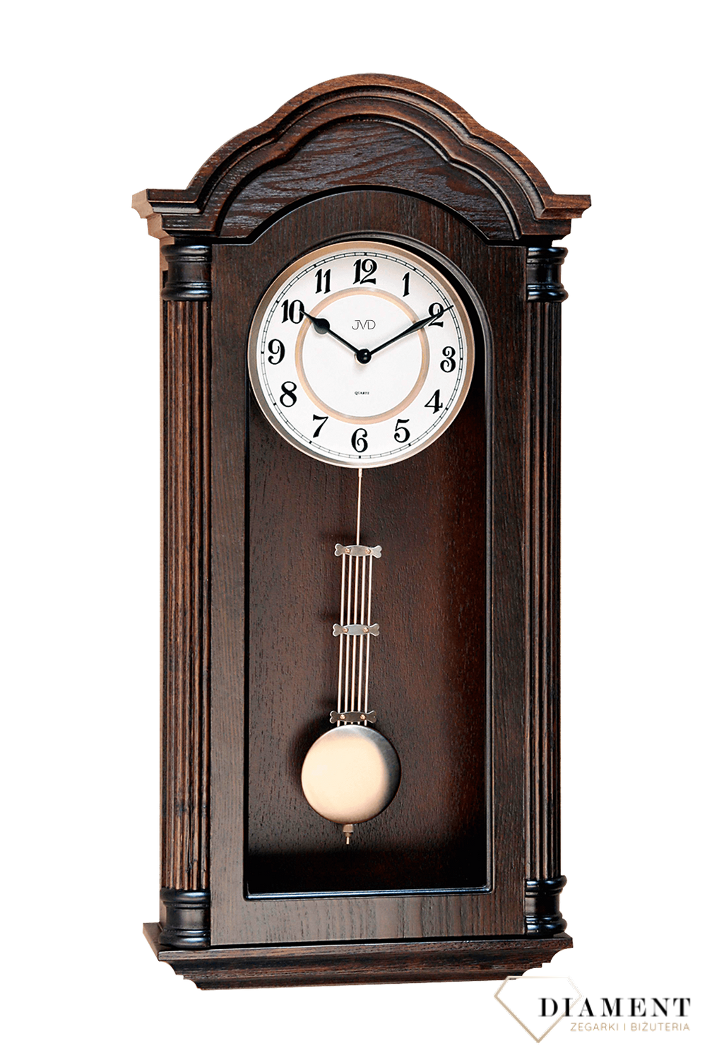 Zegar ścienny z wahadłem ' Drewniany zegar' JVD N9353.1 wyposażony jest w kwarcowy mechanizm, zasilany za pomocą baterii. Posiada bardzo wysoką dokładność mierzenia czasu +- 10 sekund w przeciągu 30 dni..png