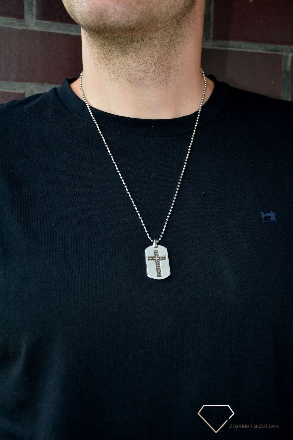 Naszyjnik męski nieśmiertelnik z motywem krzyża DIA-NAS-N212234-STAL. Świetny pomysł na prezent dla mężczyzny.jpg