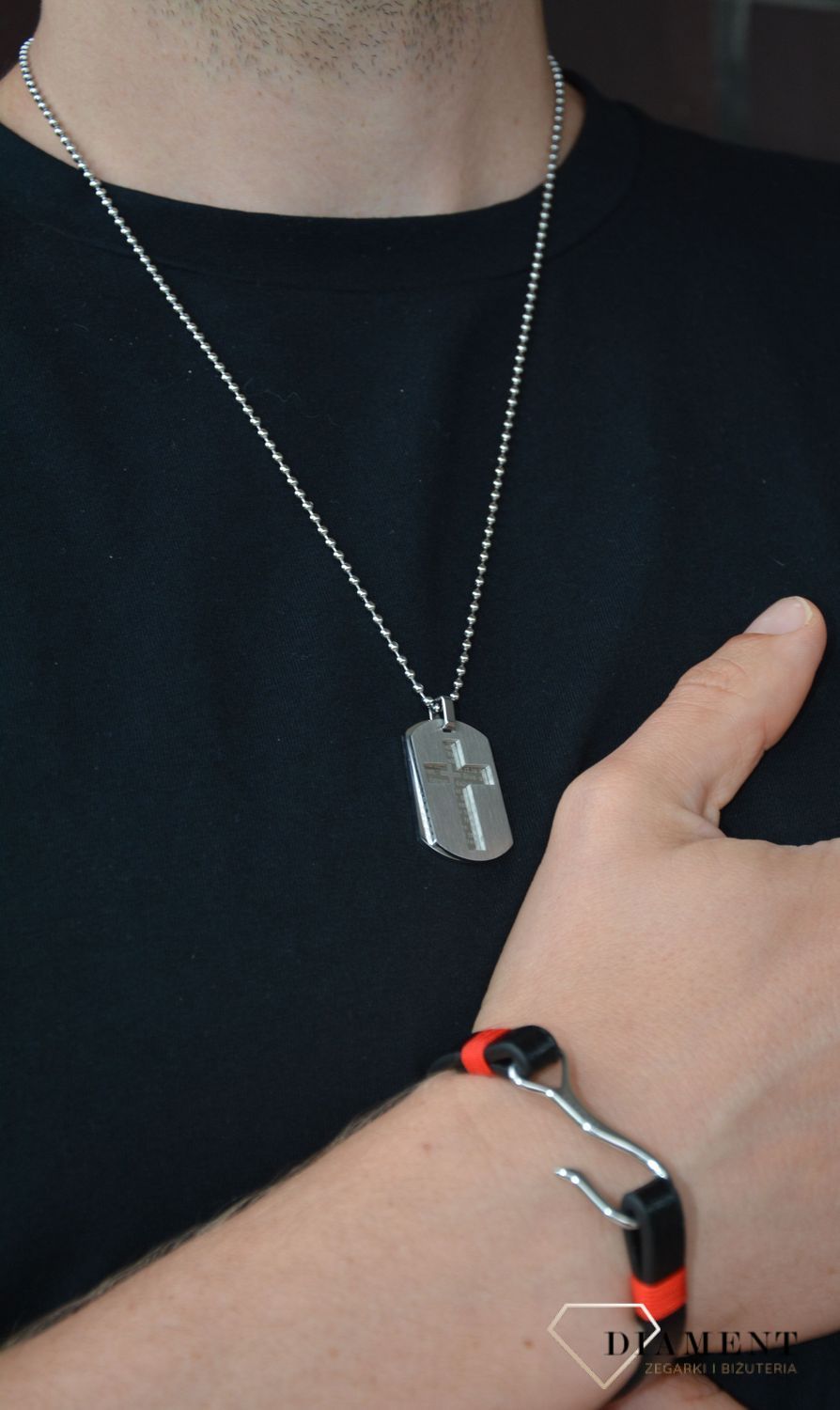 Naszyjnik srebrny nieśmiertelnik z krzyżem DIA-NAS-N222234-STAL. Świetny pomysł na prezent dla mężczyzny.jpg