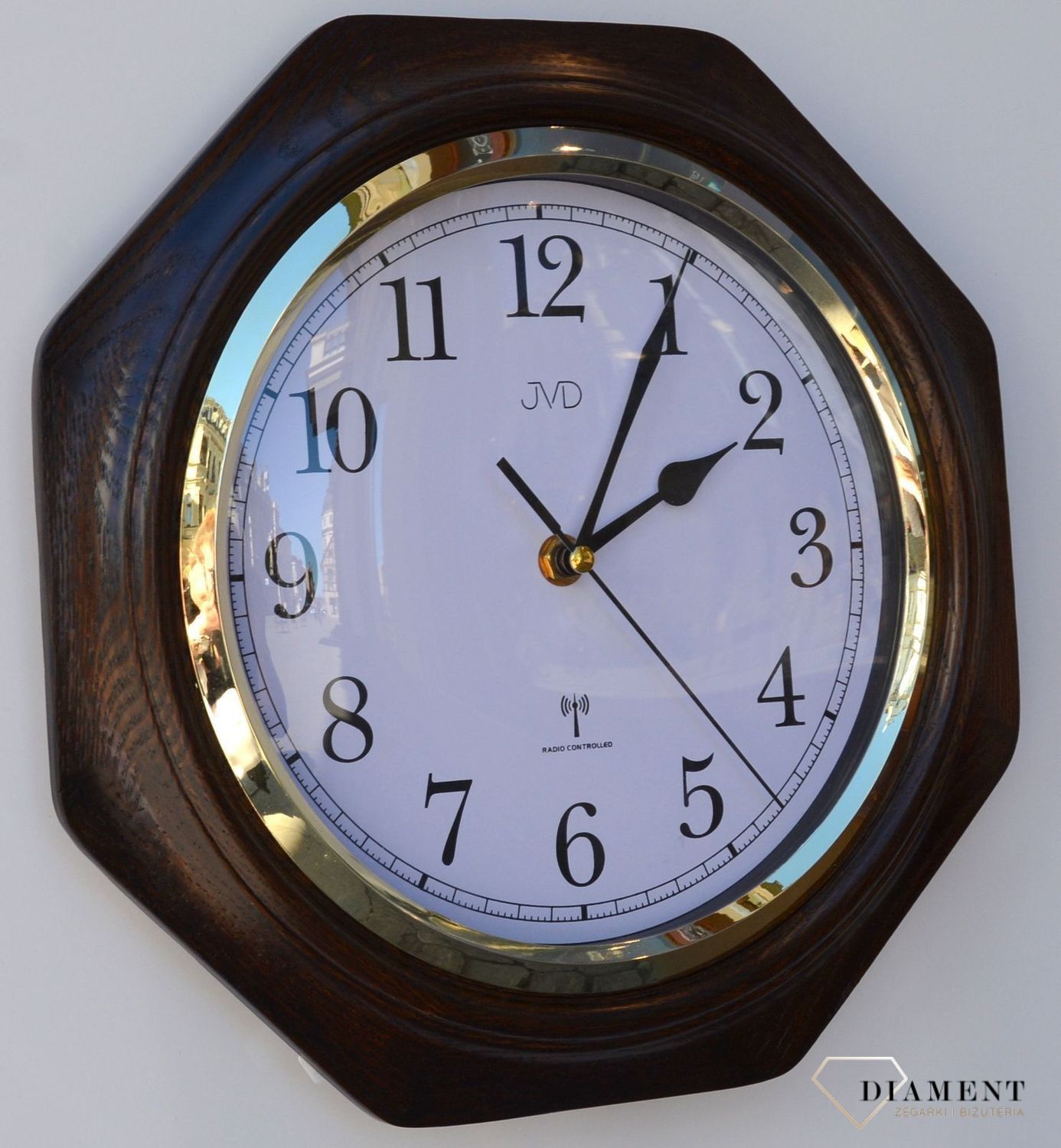 Zegar sterowany radiowo drewniany JVD NR7172.2 RADIO CONTROLLED.jpg