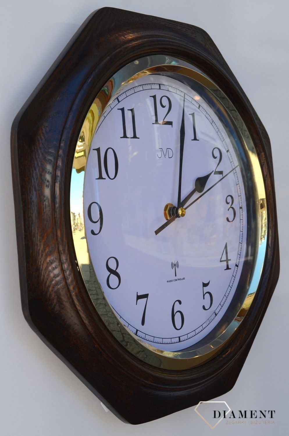 Zegar sterowany radiowo drewniany JVD NR7172.2 RADIO CONTROLLED.jpg