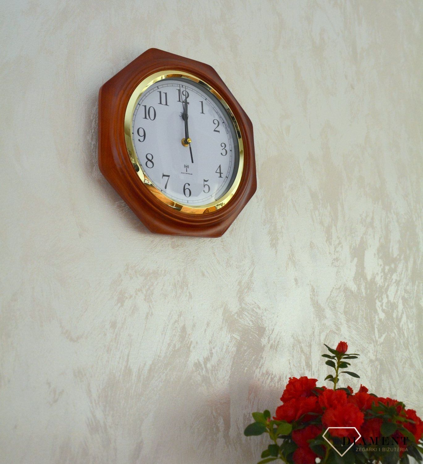 Zegar sterowany radiowo drewniany JVD NR7172.3 RADIO CONTROLLED.jpg