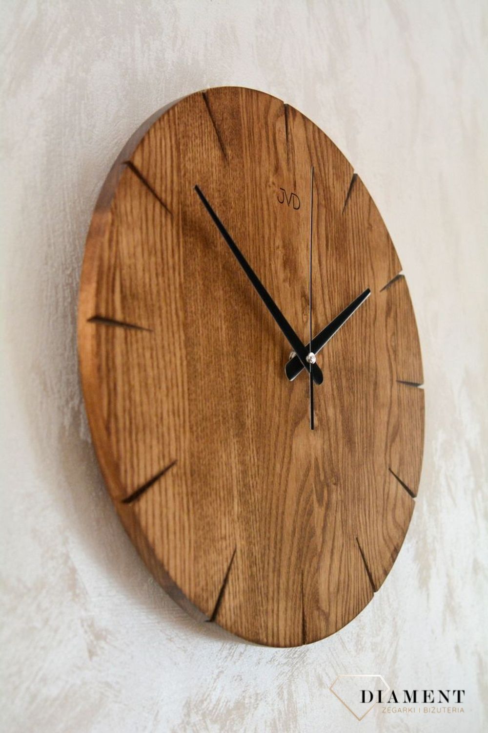 Zegar ścienny styl loftowy okrągły nowoczesny NS22011.78.  Nowoczesny zegar na ścianę NS22011.78 wyposażony jest w kwarcowy mechanizm, zasilany za pomocą baterii. Posiada bardzo wysoką dokładność mierzenia czasu +- 10 sekund w przeciągu 30 dn.jpg