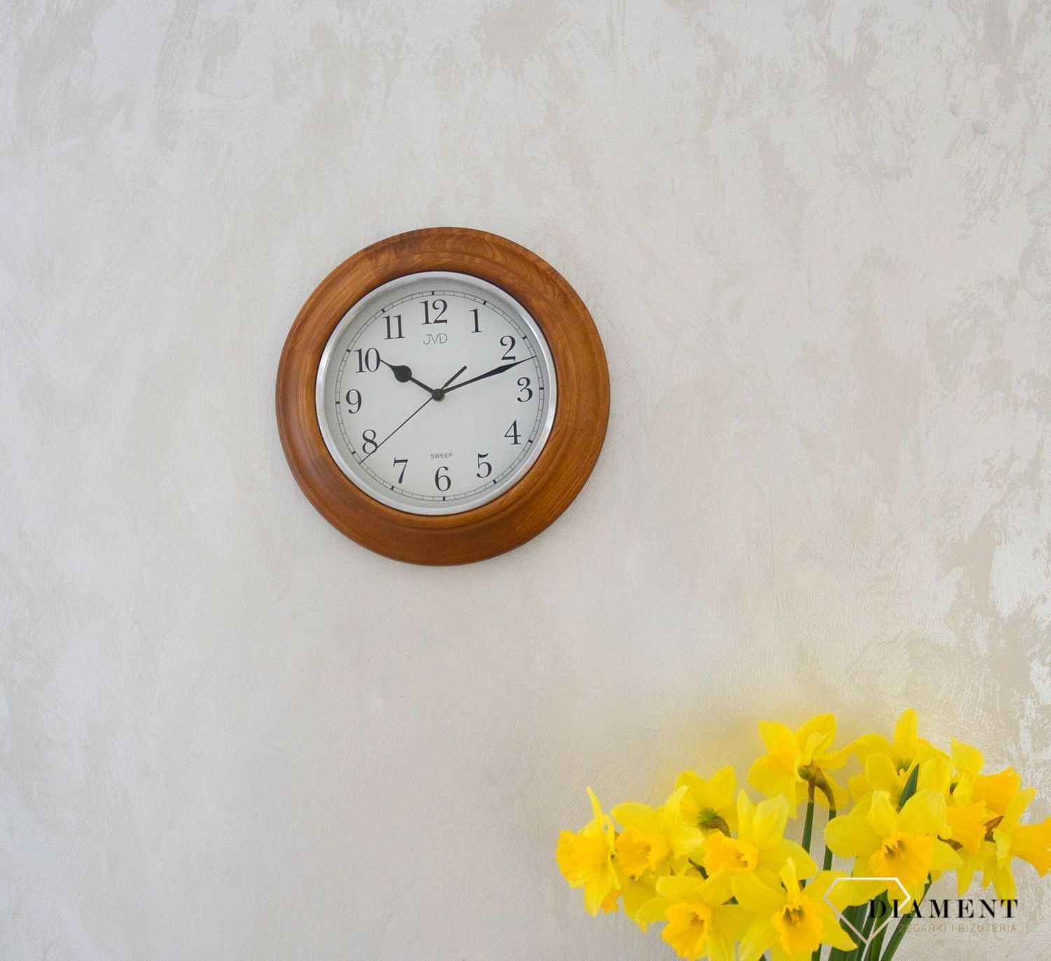 Zegar na ścianę drewniany JVD okrągły NS27043.11.jpg