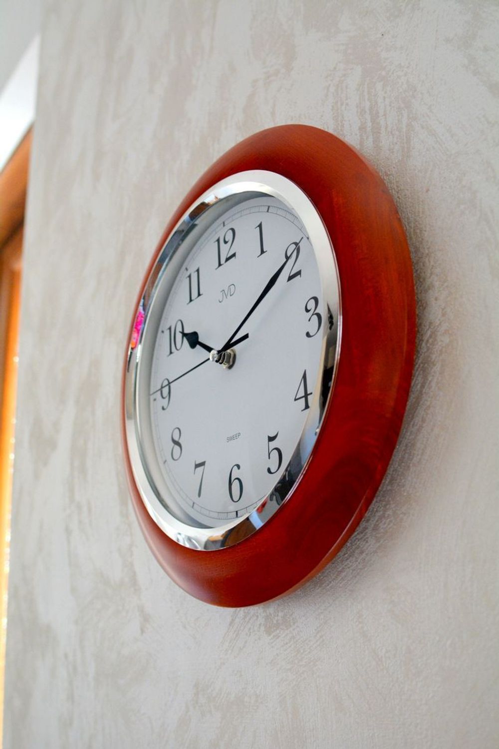 Zegar ścienny drewniany JVD okrągły ciemny brąz NS7111.41. Zegar ścienny okrągły. Zegar ścienny do kuchni. Zegar ścienny drewniany. Ścienny zegar do pokoju..jpg