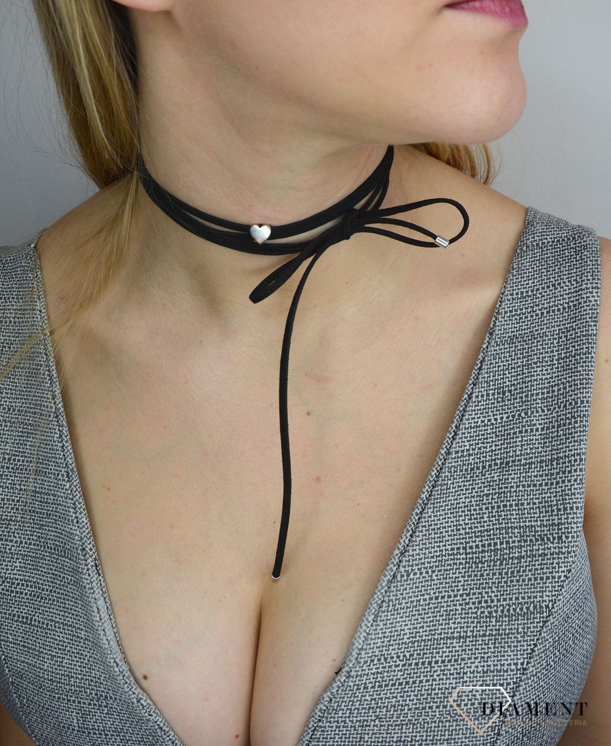 Naszyjnik choker damski czarny By Dziubeka serduszko NIL2047  ✓Biżuteria damska.jpg